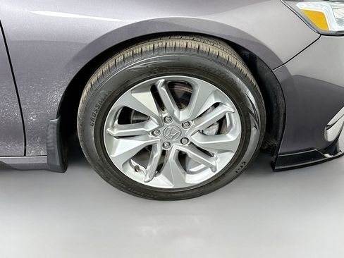Used 2019 Honda Accord LX image 32