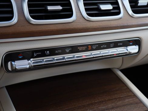 Used 2022 Mercedes-Benz GLE 350 4MATIC image 17