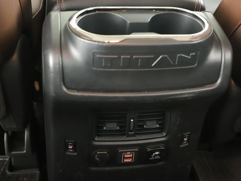 Used 2019 Nissan Titan Platinum Reserve w/ Platinum Utility Package image 25