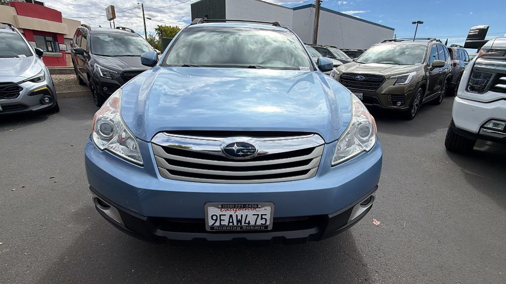 Used 2012 Subaru Outback 2.5i Premium AWD/4WD image 8