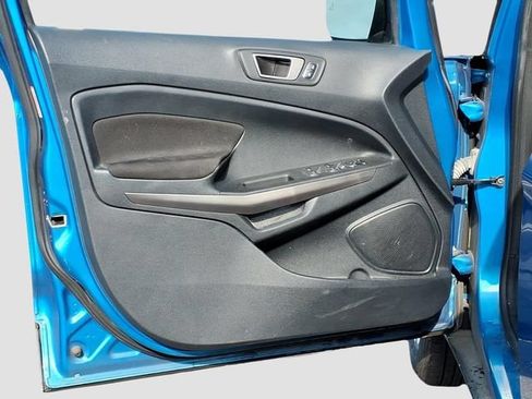 Used 2020 Ford EcoSport SE w/ SE Convenience Package FWD image 7