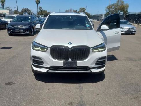 Used 2023 BMW X5 xDrive40i w/ Premium Package AWD/4WD image 13