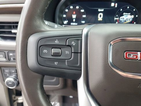 Used 2023 GMC Yukon XL SLE w/ Gmc Pro Safety Plus Package image 19