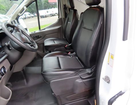 Used 2020 Ford Transit 150 Low Roof RWD image 7