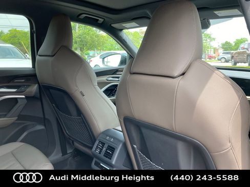 Used 2025 Audi Q5 Premium Plus w/ Premium Plus image 24