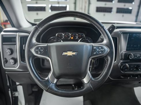 Used 2018 Chevrolet Silverado 1500 LT w/ LT Eassist Package image 27