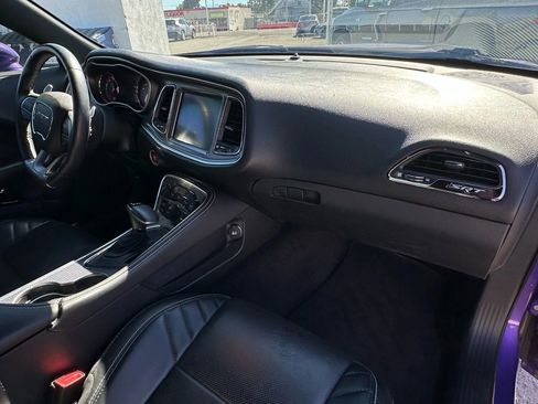 Used 2016 Dodge Challenger SRT Hellcat image 15