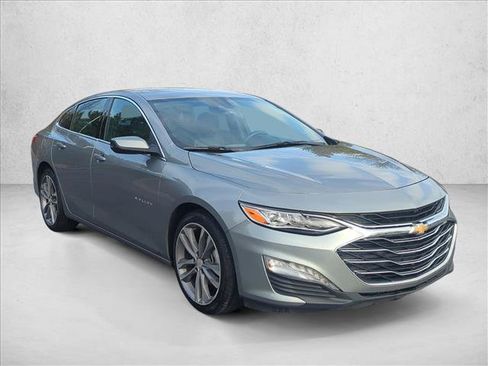 Used 2024 Chevrolet Malibu LT image 3