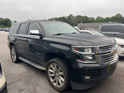 Used 2017 Chevrolet Tahoe Premier AWD/4WD image 3