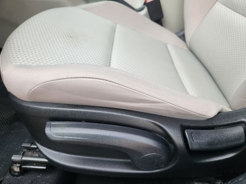 Used 2023 Kia Soul LX FWD image 16