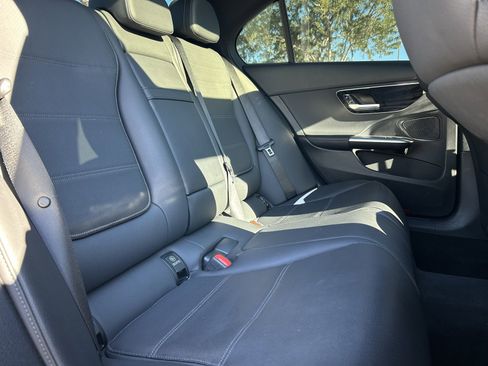 Used 2024 Mercedes-Benz C 300 C 300 image 16