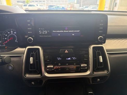 Used 2022 Kia Sorento S w/ Panoramic Sunroof Package FWD image 14