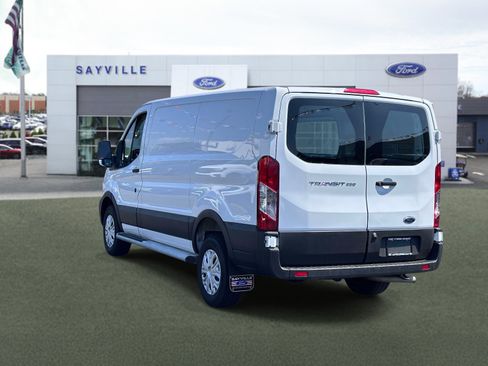 Certified 2024 Ford Transit 250 Low Roof w/ Exterior Upgrade Package RWD image 4