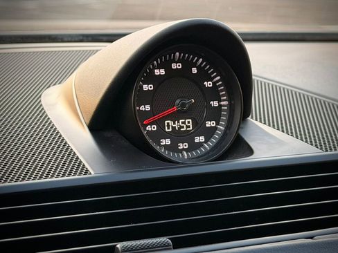 Used 2018 Porsche Panamera Turbo image 29