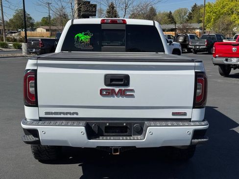 Used 2016 GMC Sierra 1500 SLT w/ All-Terrain Package AWD/4WD image 7
