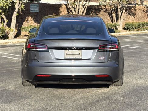 Used 2023 Tesla Model S Plaid image 5
