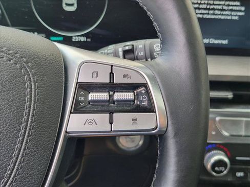 Used 2024 Kia Telluride SX X-Line AWD/4WD image 18