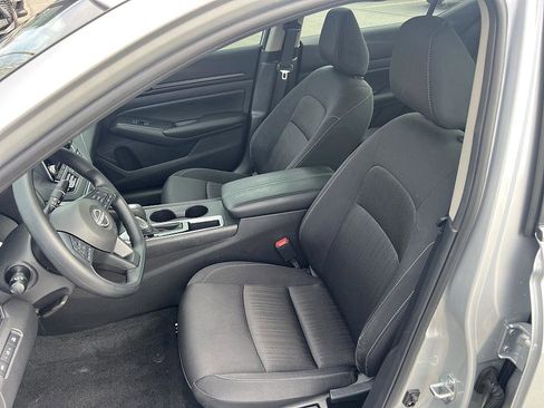 Certified 2025 Nissan Altima 2.5 S image 14