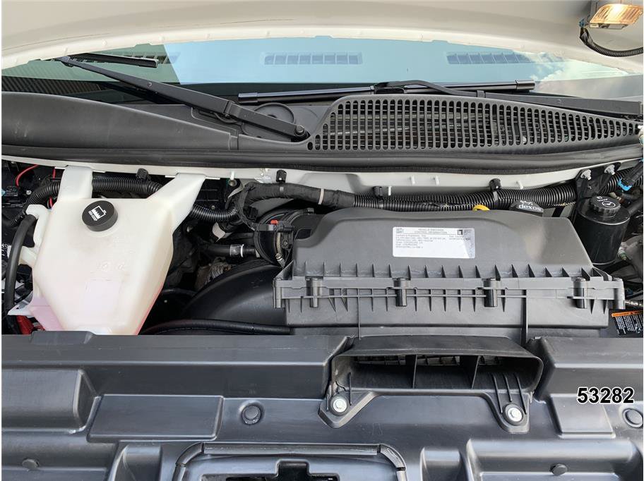 Used 2020 Chevrolet Express 2500 RWD image 16