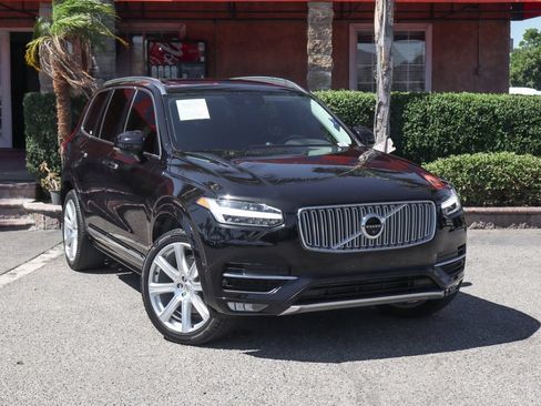 Used 2018 Volvo XC90 T6 Inscription w/ Convenience Package AWD/4WD image 2