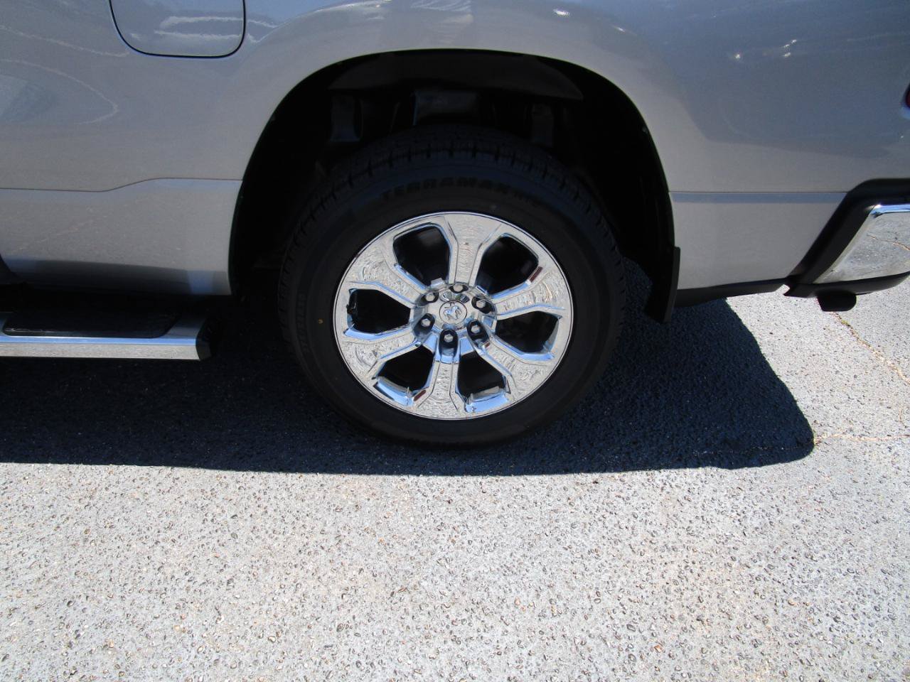 Used 2021 RAM 1500 Big Horn AWD/4WD image 25