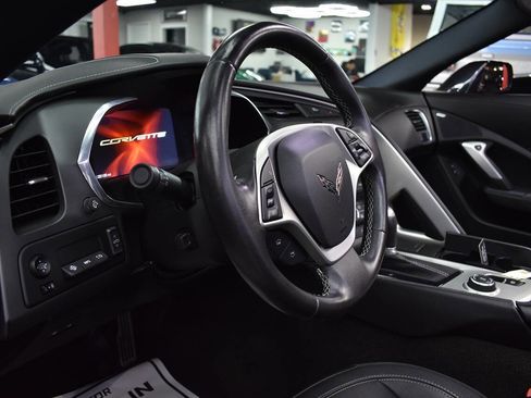 Used 2014 Chevrolet Corvette Stingray Convertible w/ 2LT Preferred Equipment Group image 20