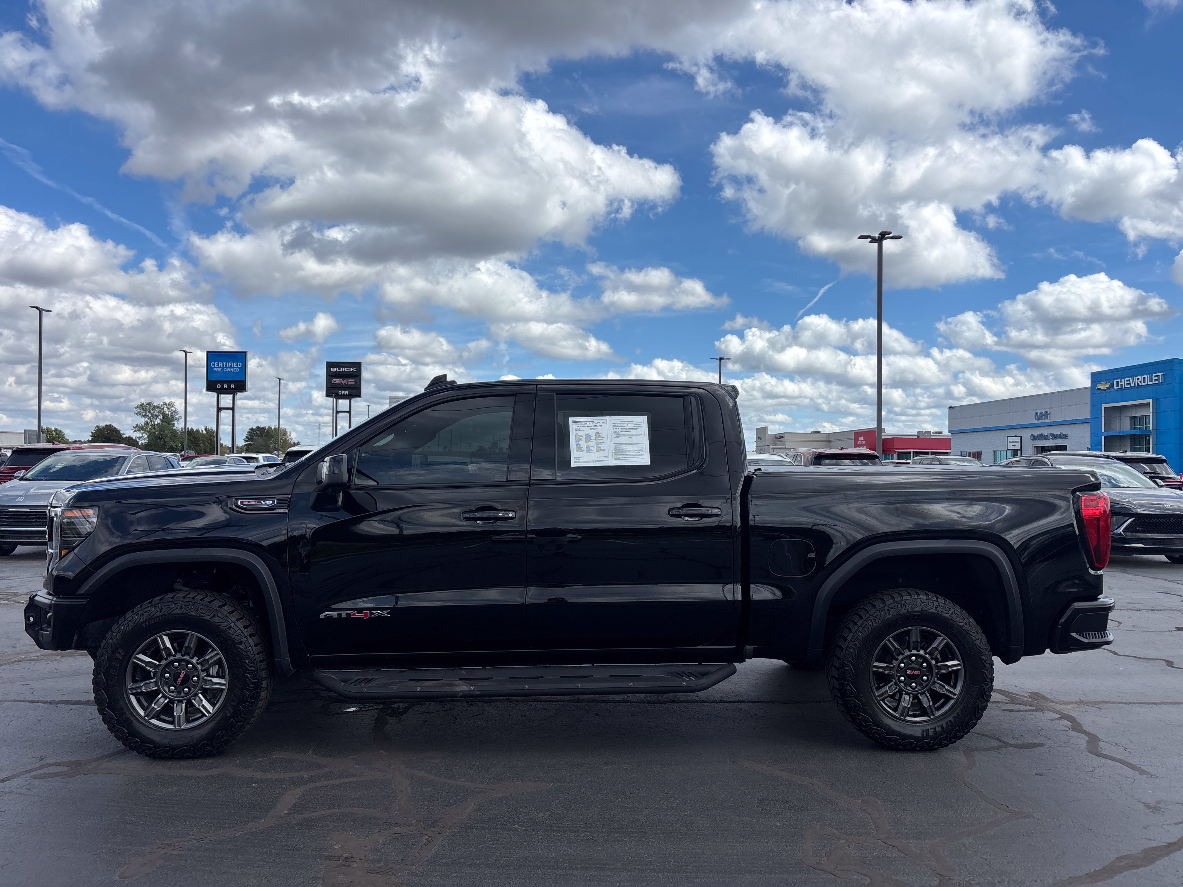 Used 2025 GMC Sierra 1500 AT4X AWD/4WD image 3