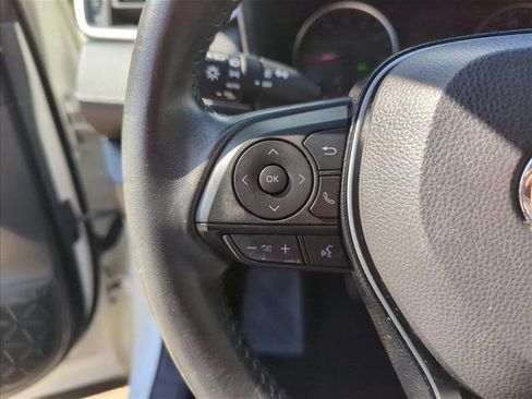 Certified 2019 Toyota RAV4 XLE Premium FWD image 17