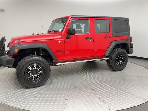 Used 2015 Jeep Wrangler Unlimited Sport w/ Connectivity Group image 6