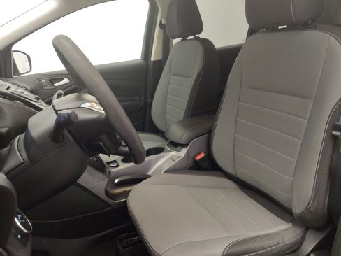 Used 2016 Ford Escape SE image 17