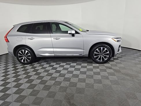 Certified 2023 Volvo XC60 B5 Plus w/ Climate Package image 5