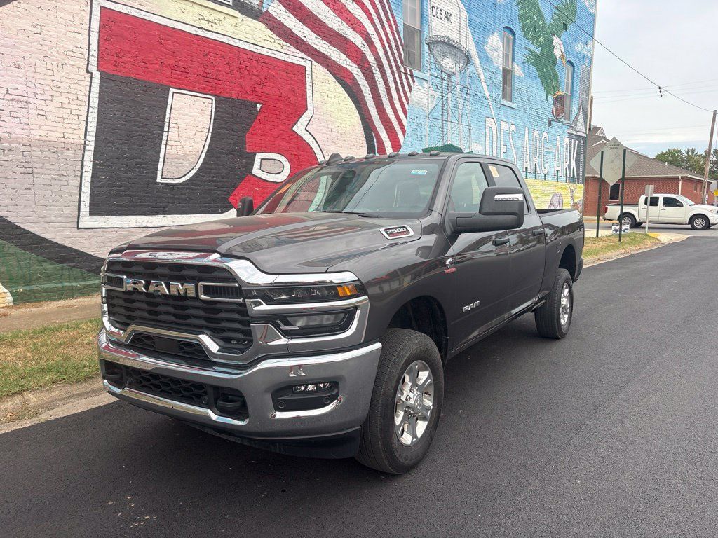 Used 2025 RAM 2500 Big Horn AWD/4WD image 2