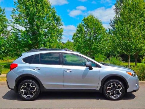 Used 2013 Subaru Crosstrek 2.0i Premium w/ Popular Pkg 1 image 5