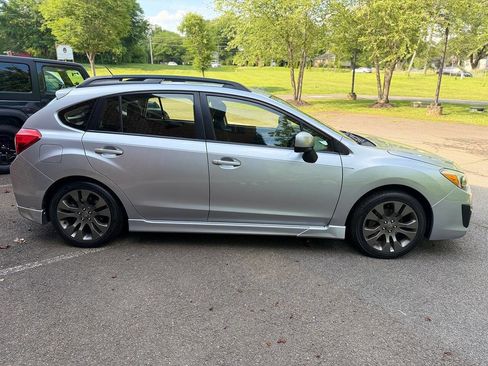 Used 2012 Subaru Impreza 2.0i Sport Premium AWD/4WD image 7