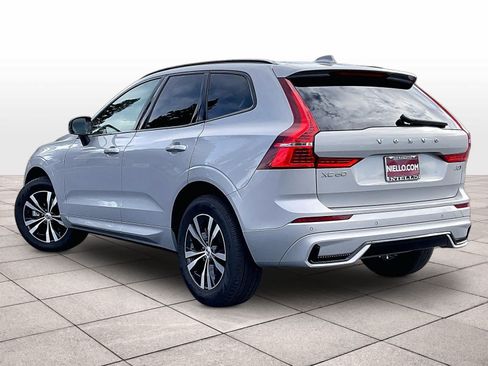 Used 2025 Volvo XC60 B5 Core AWD/4WD image 15