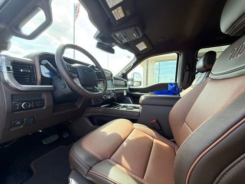 New 2026 Ford F250 King Ranch w/ Chrome Package AWD/4WD image 11