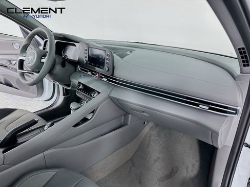 New 2026 Hyundai Elantra Sport FWD image 28