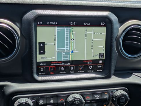Used 2020 Jeep Gladiator Rubicon AWD/4WD image 23