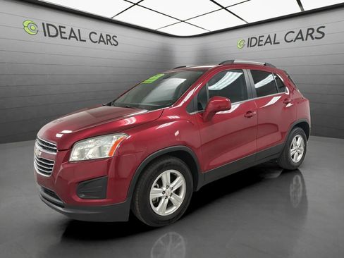 Used 2015 Chevrolet Trax LT w/ LT Plus Package FWD image 1