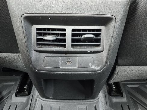 Used 2024 GMC Canyon Elevation RWD image 16
