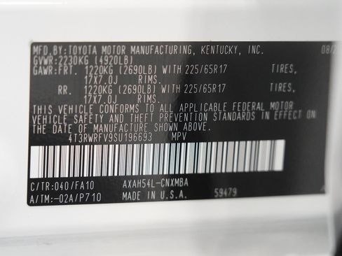 Used 2025 Toyota RAV4 XLE AWD/4WD image 30
