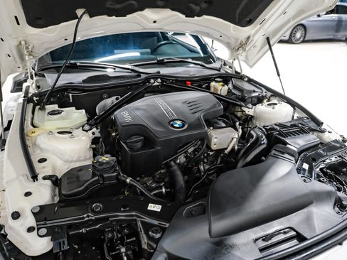 Used 2016 BMW Z4 sDrive28i w/ Technology Package RWD image 54