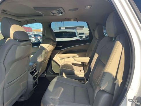 Used 2019 Acura MDX w/ Technology & Entertainment image 12