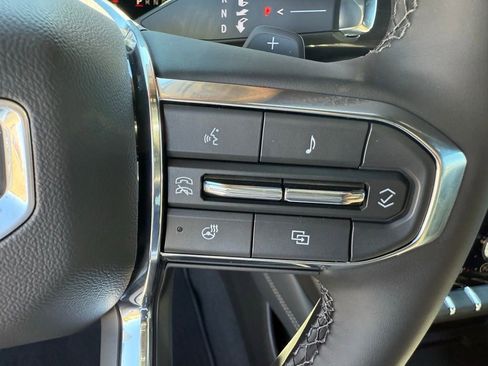 New 2026 GMC Yukon Elevation image 28