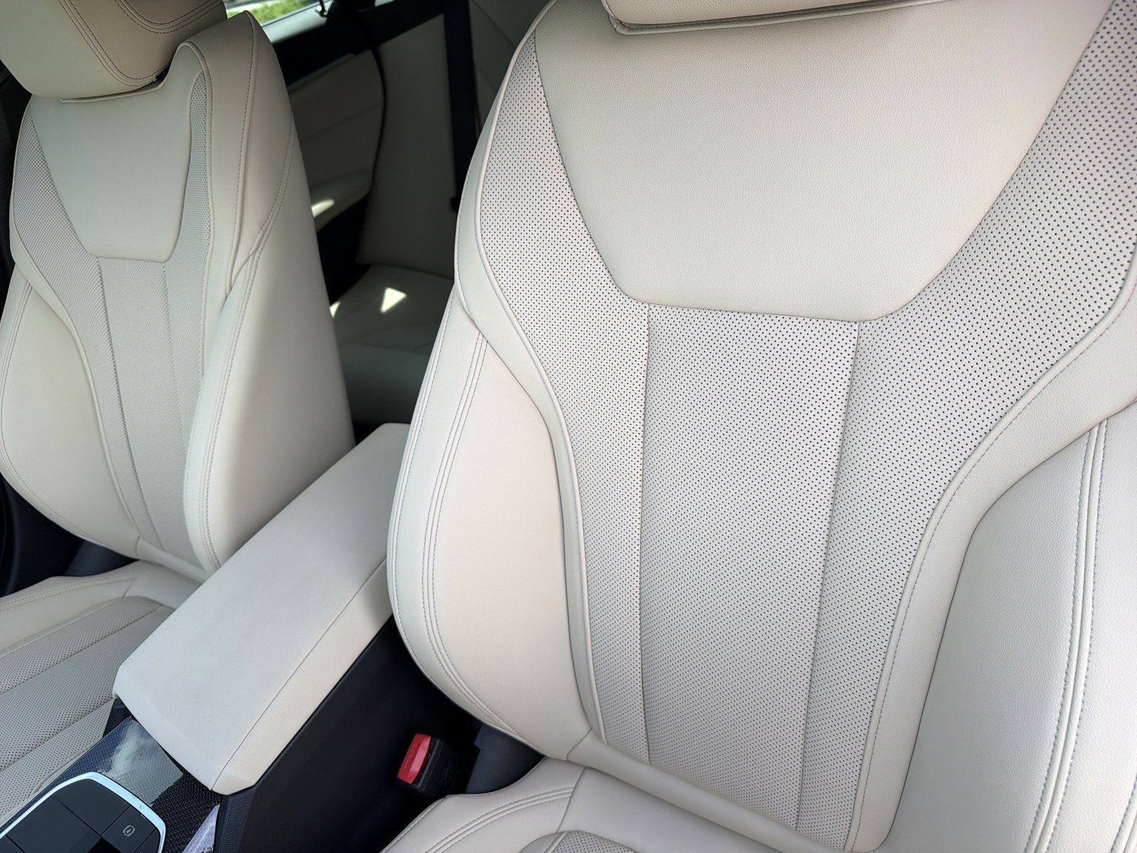 New 2027 BMW M440i w/ Premium Package RWD image 23