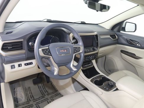 Used 2023 GMC Acadia Denali w/ Denali Ultimate Package AWD/4WD image 30