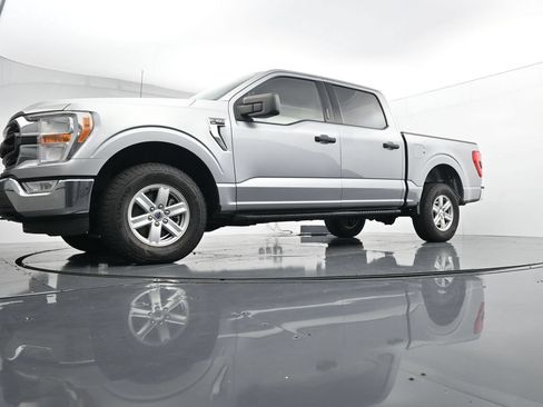Used 2022 Ford F150 XLT w/ Equipment Group 301A Mid AWD/4WD image 29