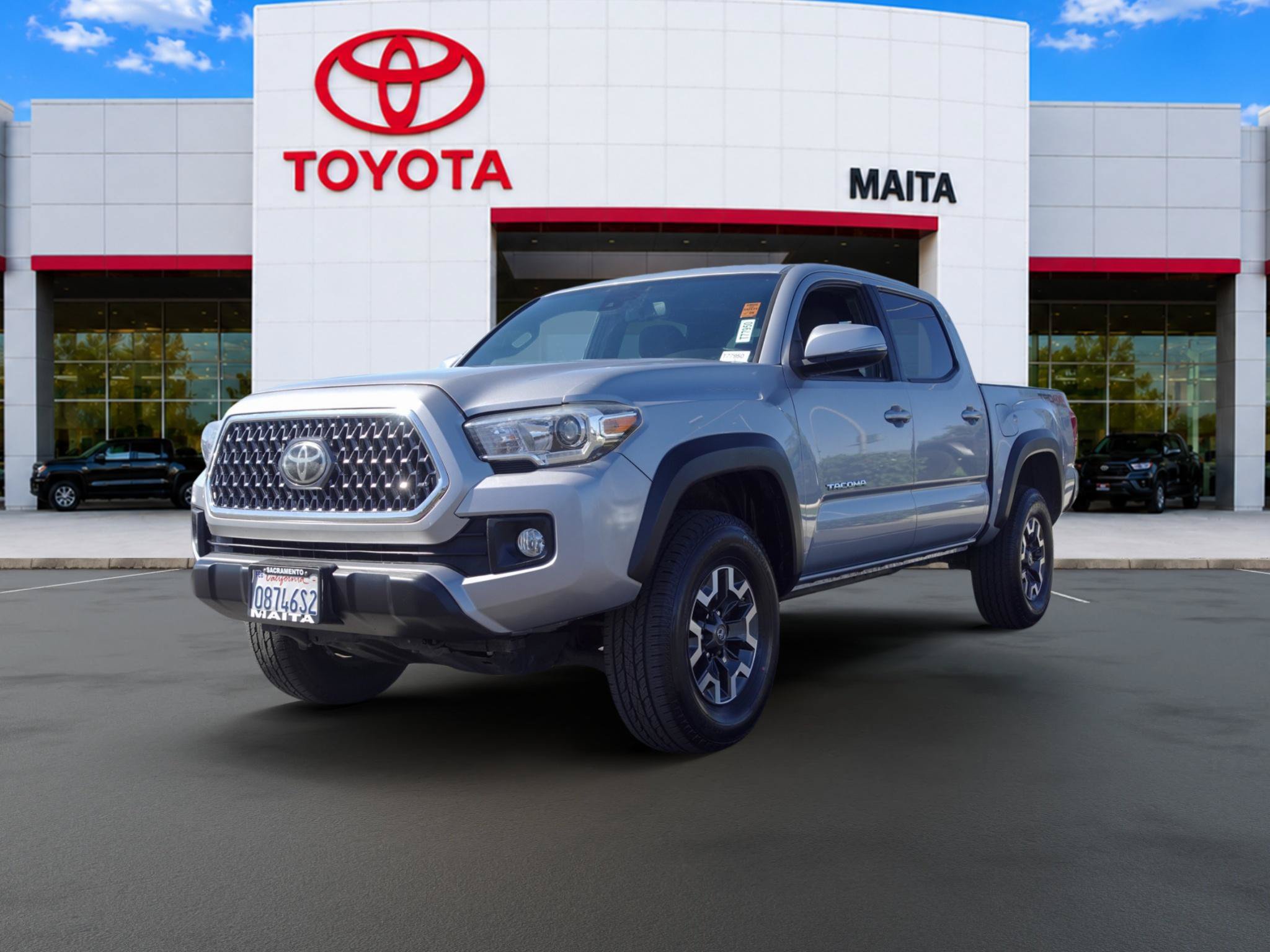 Used 2019 Toyota Tacoma TRD Off-Road w/ Technology Package AWD/4WD image 7