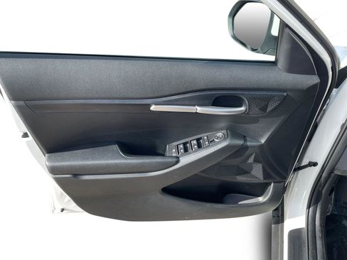 Used 2024 Kia Seltos LX image 20