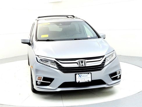 Used 2018 Honda Odyssey Elite image 8